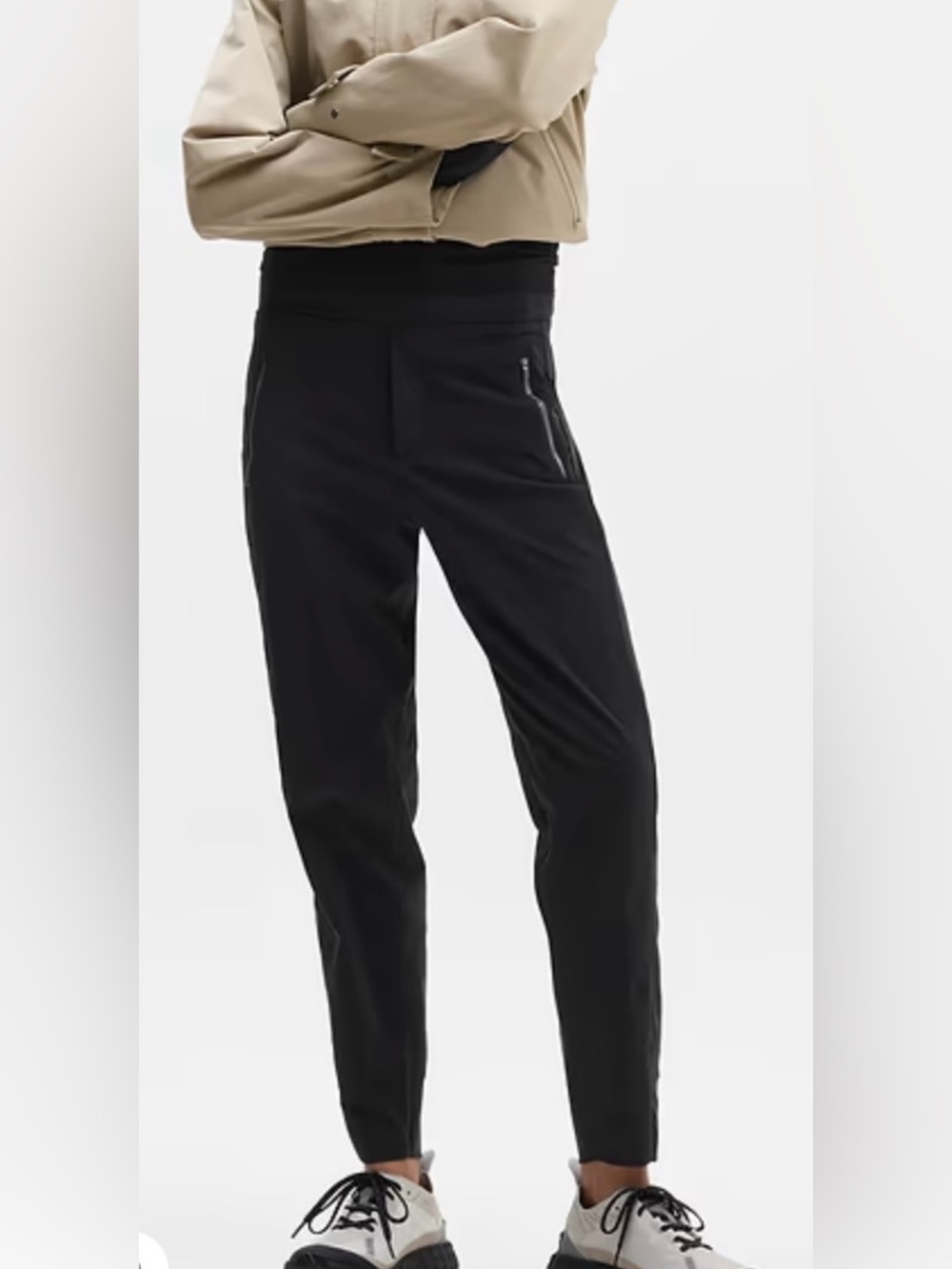 Athleta Trekkie  NORTH JOGGER black zip pockets athleisure activewear sz 10
